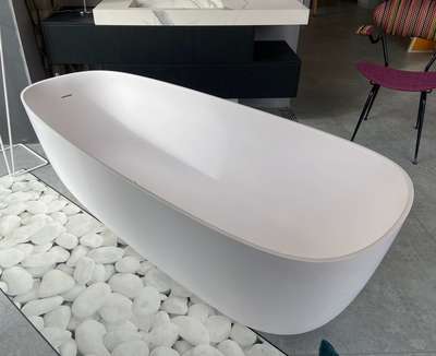 Vasca Resina 175x75 <s>&euro;3806</s> - Promo &euro;1800